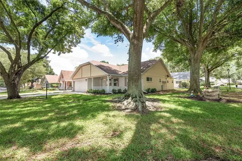 Exterior - 8560 SW 90th St #E, Ocala, FL 34481 photo 2 of 12