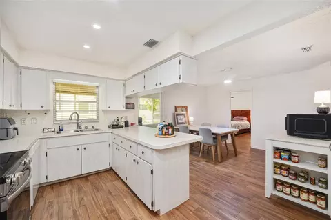 Kitchen - 8560 SW 90th St #E, Ocala, FL 34481 photo 2 of 3