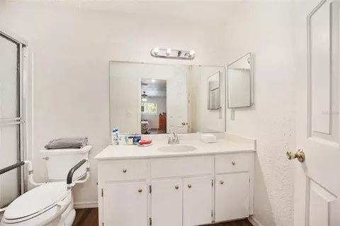 Bath - 8560 SW 90th St #E, Ocala, FL 34481 photo 3 of 4