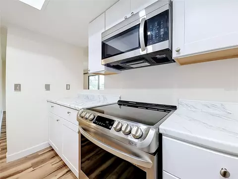 Kitchen - 655 Midway Dr #A, Ocala, FL 34472 photo 2 of 4
