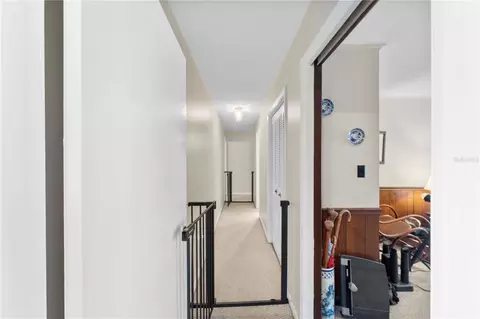 Entry Way - 2137 SE 11th St, Ocala, FL 34471 photo 5 of 9