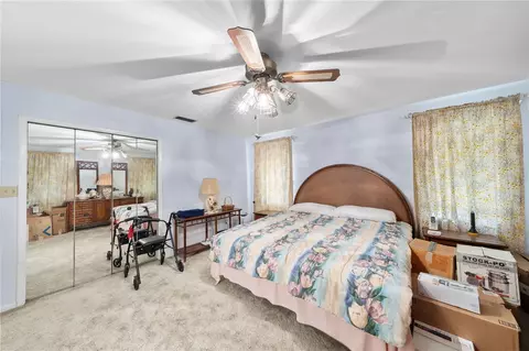 Bedroom - 2137 SE 11th St, Ocala, FL 34471 photo 5 of 9