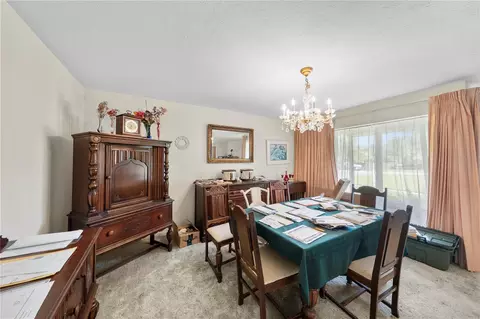 Dining - 2137 SE 11th St, Ocala, FL 34471 photo 1 of 6