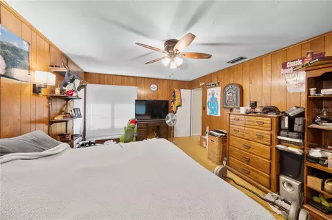 Bedroom - 2137 SE 11th St, Ocala, FL 34471 photo 9 of 9