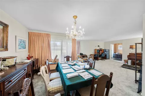 Dining - 2137 SE 11th St, Ocala, FL 34471 photo 2 of 6