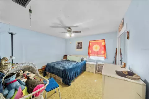 Bedroom - 2137 SE 11th St, Ocala, FL 34471 photo 2 of 9