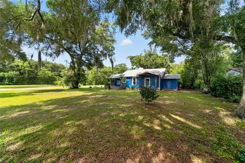 Exterior - 1121 SE 29th St, Ocala, FL 34471 photo 7 of 13