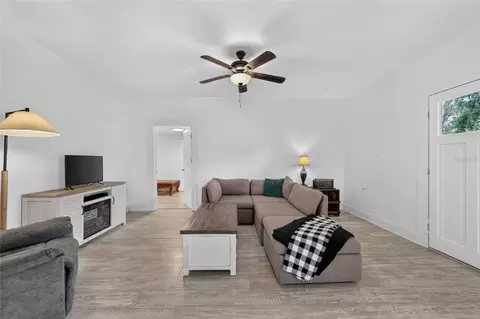 Living - 1121 SE 29th St, Ocala, FL 34471 photo 3 of 5