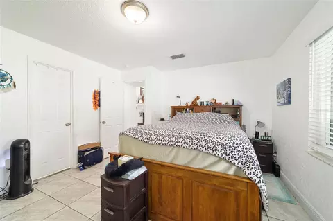 Bedroom - 4170 SE 65th Pl, Ocala, FL 34480 photo 3 of 7