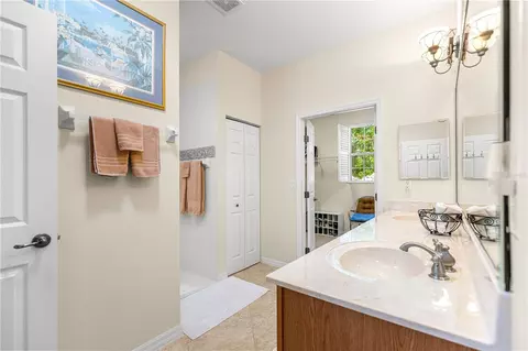 Bath - 8355 SW 84th Loop, Ocala, FL 34481 photo 2 of 4