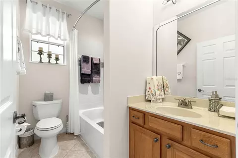 Bath - 8355 SW 84th Loop, Ocala, FL 34481 photo 4 of 4