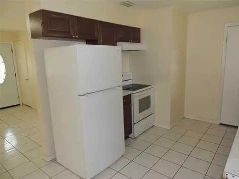 Kitchen - 330 SE 6th St, Williston, FL 32696 photo 1 of 3