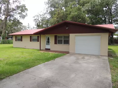 Exterior - 330 SE 6th St, Williston, FL 32696 photo 2 of 6
