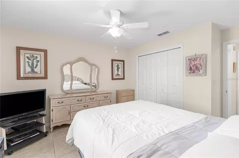 Bedroom - 4 Cedar Trace Pass, Ocala, FL 34472 photo 4 of 6