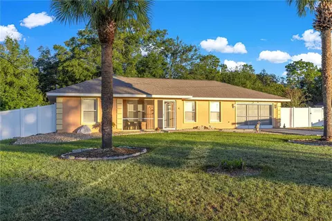 Exterior - 4 Cedar Trace Pass, Ocala, FL 34472 photo 4 of 5