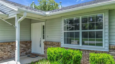 Exterior - 707 NE 46th Ct, Ocala, FL 34470 photo 2 of 11