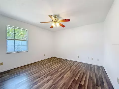 Bedroom - 707 NE 46th Ct, Ocala, FL 34470 photo 6 of 9
