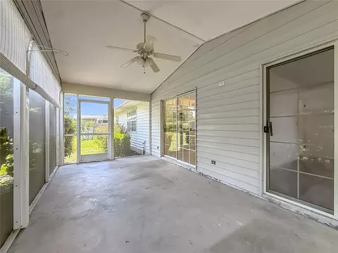 Exterior - 707 NE 46th Ct, Ocala, FL 34470 photo 6 of 11
