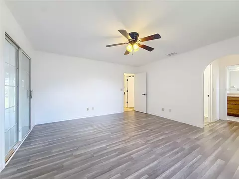 Bedroom - 707 NE 46th Ct, Ocala, FL 34470 photo 3 of 9