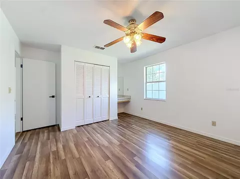 Bedroom - 707 NE 46th Ct, Ocala, FL 34470 photo 5 of 9