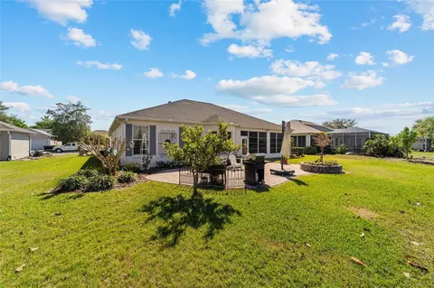Exterior - 2380 NW 55th Avenue Rd, Ocala, FL 34482 photo 9 of 11