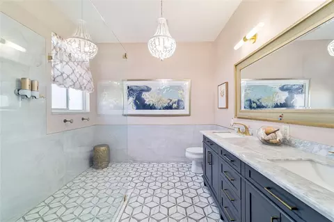 Bath - 2380 NW 55th Avenue Rd, Ocala, FL 34482 photo 1 of 5