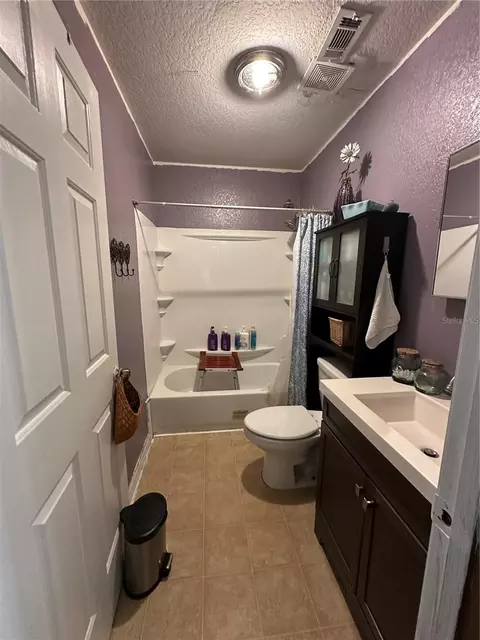 Bath - 7035 SE 23rd Ct, Ocala, FL 34480 photo 1 of 4