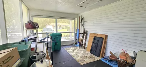 Exterior - 10957 SW 79th Ter, Ocala, FL 34476 photo 7 of 9