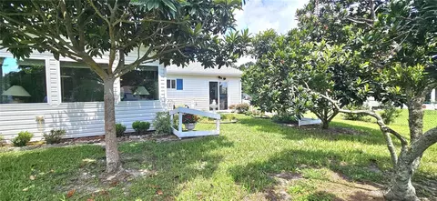 Exterior - 10957 SW 79th Ter, Ocala, FL 34476 photo 3 of 9