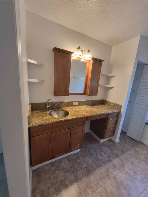 Bath - 9 Teak Way Dr, Ocala, FL 34472 photo 2 of 5