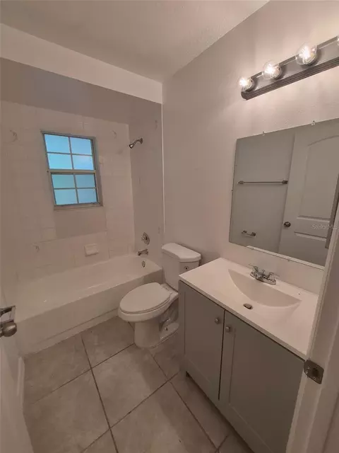 Bath - 9 Teak Way Dr, Ocala, FL 34472 photo 5 of 5