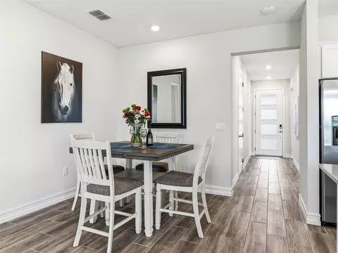 Dining - 5329 NW 34th St, Ocala, FL 34482 photo 2 of 2