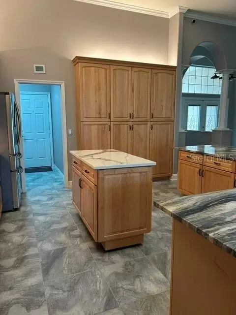 Kitchen - 6577 SW 111th Loop, Ocala, FL 34476 photo 11 of 16