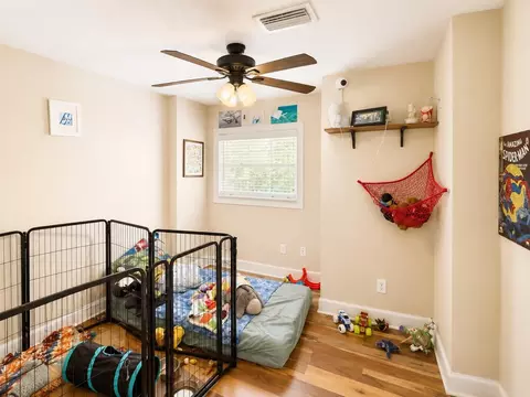 Bedroom - 9390 NE 16th Ter, Anthony, FL 32617 photo 3 of 4