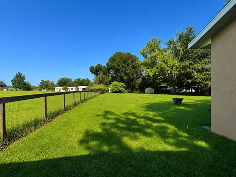 Exterior - 9390 NE 16th Ter, Anthony, FL 32617 photo 5 of 5