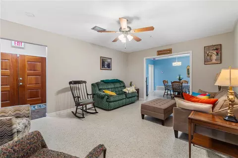 207 W Wheeler Rd, Seffner, FL 33584 photo 16