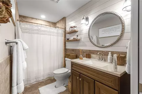 Bath - 2616 SW 18th Ave NE, Ocala, FL 34471 photo 4 of 4