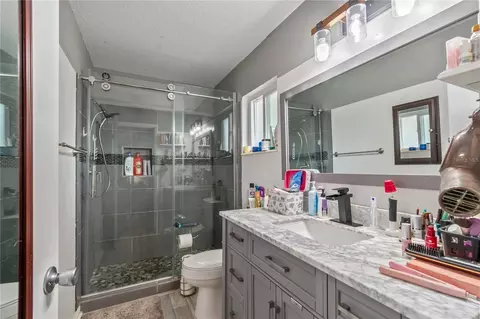 Bath - 8876 SW 95th Ln #E, Ocala, FL 34481 photo 2 of 2