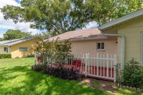 Exterior - 8876 SW 95th Ln #E, Ocala, FL 34481 photo 9 of 12