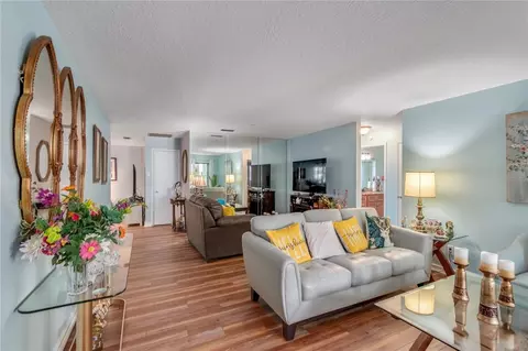 Living - 8876 SW 95th Ln #E, Ocala, FL 34481 photo 3 of 5