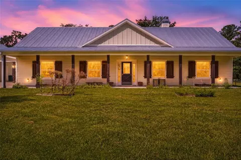 10080 SE 1st Street Rd, Silver Springs, FL 34488