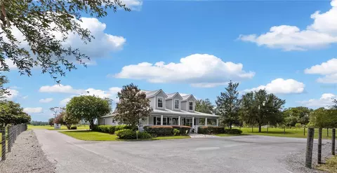 9897 NW 160 Ave, Morriston, FL 32668