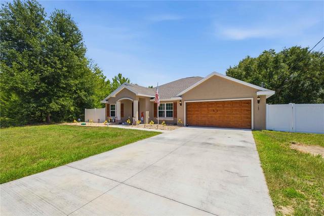 162 Guava Ter, Ocklawaha, FL 32179