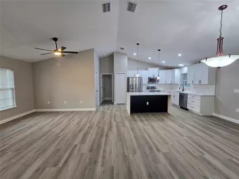 Living - 203 Emerald Rd, Ocala, FL 34472 photo 7 of 7
