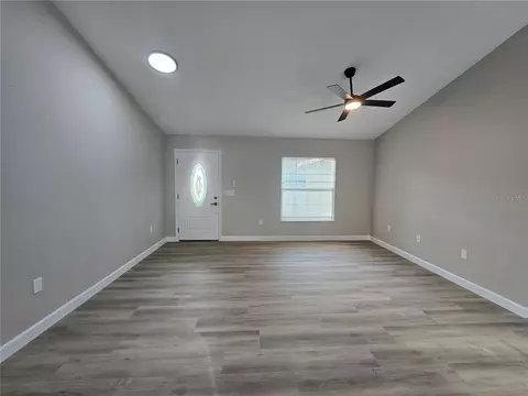 Living - 203 Emerald Rd, Ocala, FL 34472 photo 2 of 7