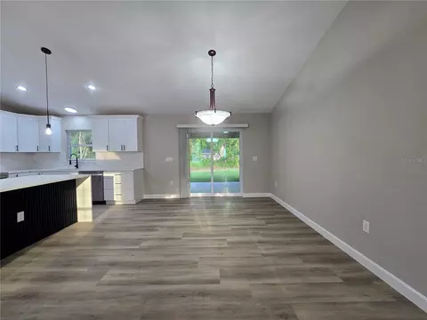 Living - 203 Emerald Rd, Ocala, FL 34472 photo 4 of 7