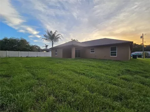 Exterior - 203 Emerald Rd, Ocala, FL 34472 photo 6 of 10