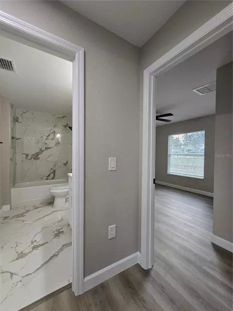 Entry Way - 203 Emerald Rd, Ocala, FL 34472 photo 2 of 4