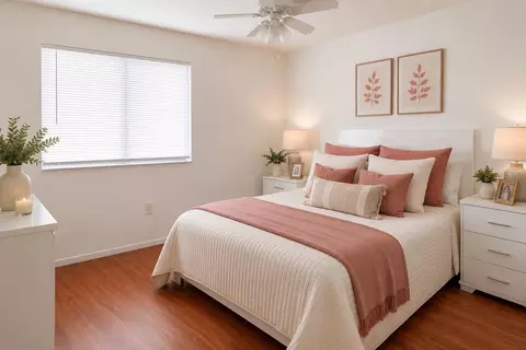 Bedroom - 499 Chicago Woods Cir, Orlando, FL 32824 photo 2 of 4