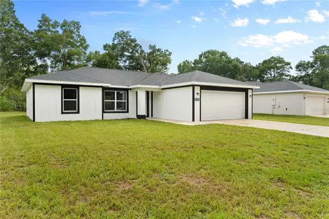 Exterior - 6026 NW 65th St, Ocala, FL 34482 photo 3 of 9